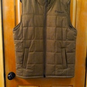 Brand New Men's Arait Conceal Weapon Vest